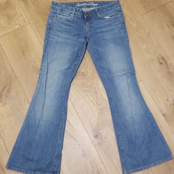 American Eagle Outfitters Denim - American Eagle flare leg jeans